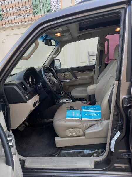 MITSUBISHI PAJERO 2014 - 8