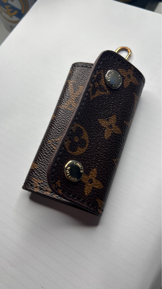 LV key holder - 1