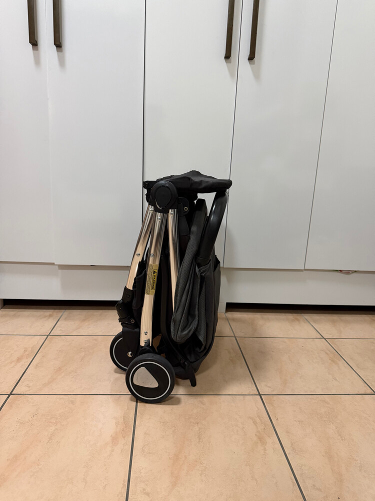 Giggles Cabin aproved Baby stroller - 5