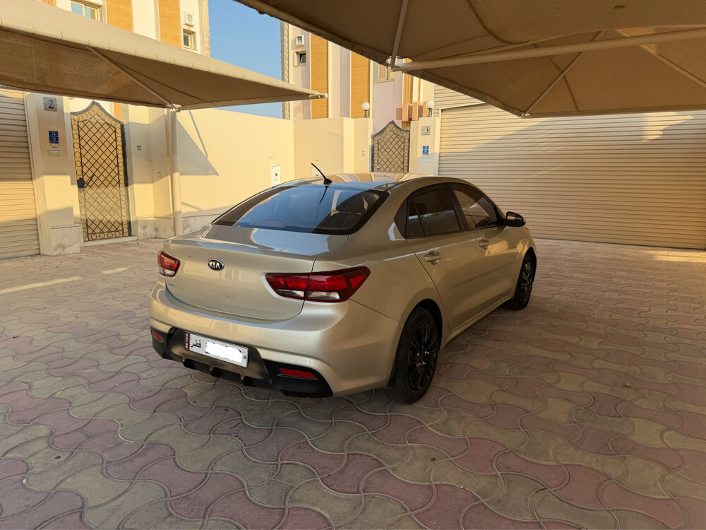 كيا ريو 2021 - 3