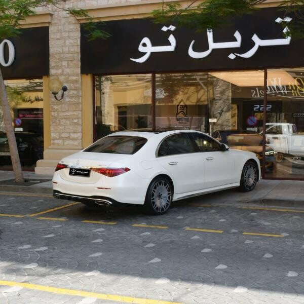 مرسيدس بينز اس 580 2022 - 12