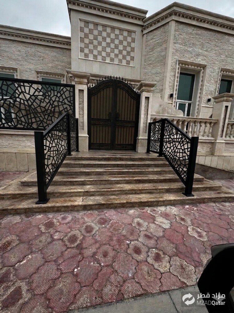 نقوم بجميع الحدادة ترتيب وتركيب ا - 1