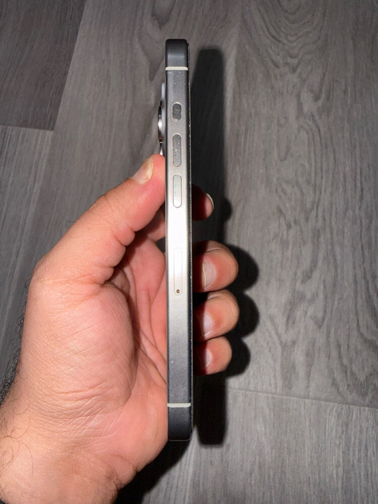 iPhone 15 pro - 2