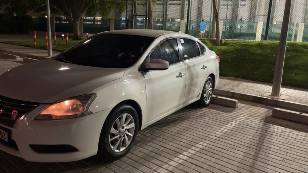 Nissan Sentra - 3