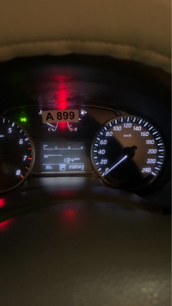 Nissan Sentra - 12