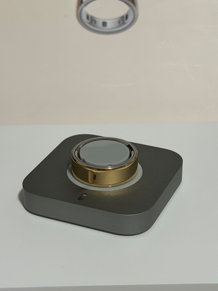 Oura Ring, size 9, rose gold - 2