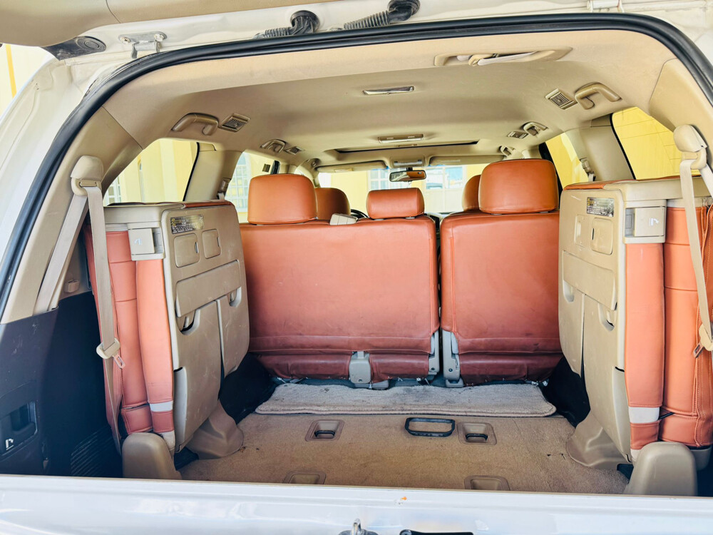 Land Cruiser  - 2