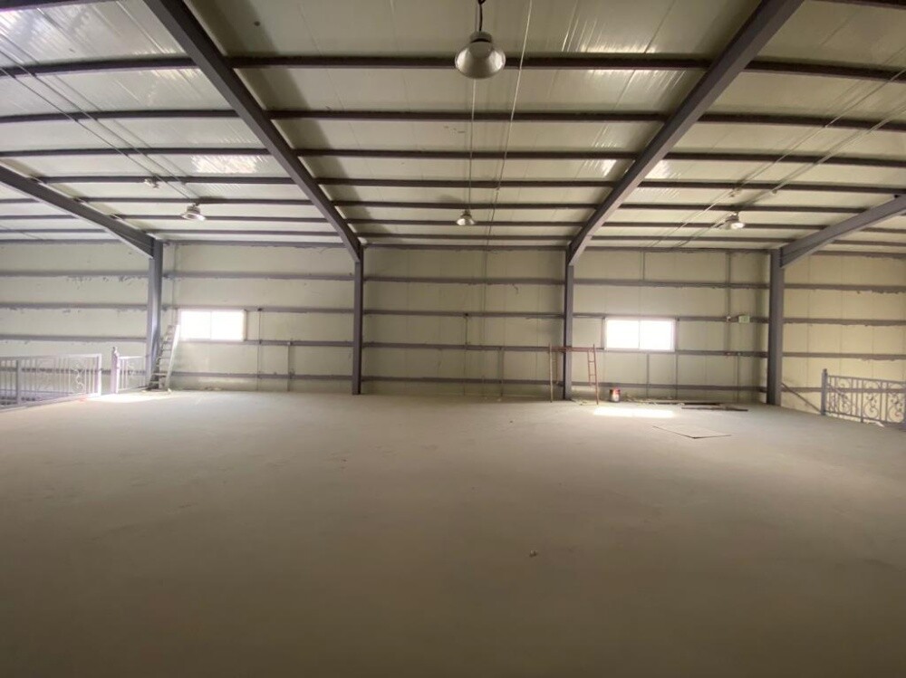 Warehouse for sale in Birkat Al Awa - 2