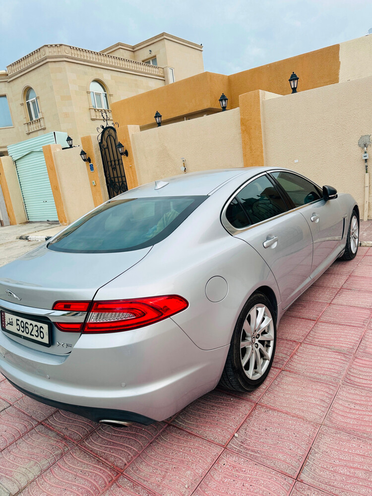 Jaguar XF 2013 v4 Urgent Sale - 4