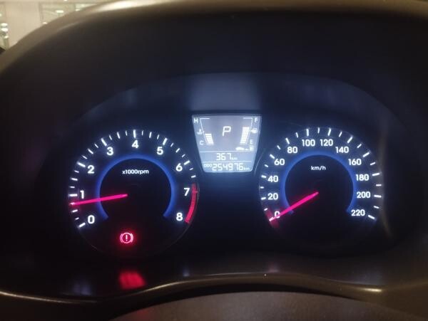 Hyundai accent 2015 model . - 2