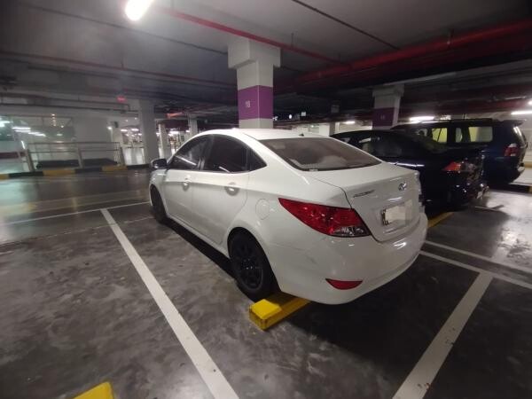 Hyundai accent 2015 model . - 5