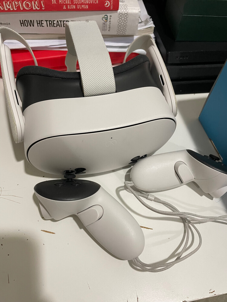 oculus quest 3s - 2