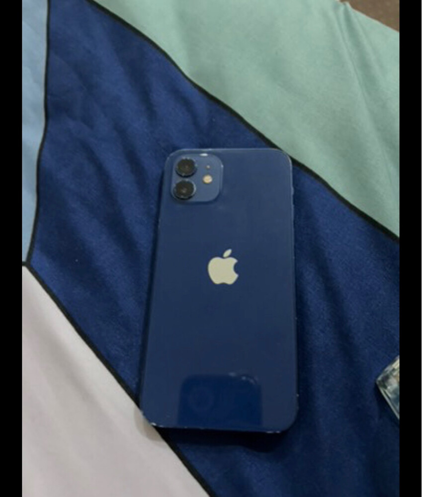 iPhone 12 - 2