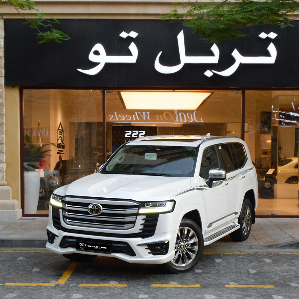 لاندكروزر في اكس ار 2025 - 3