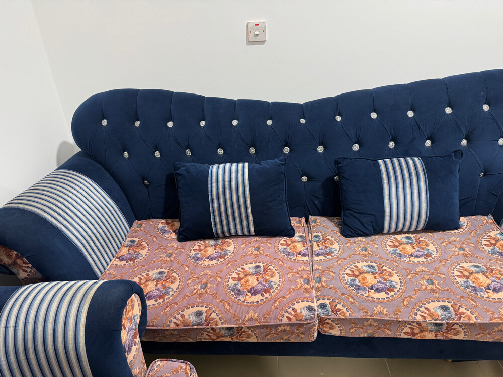 Sofa - 4