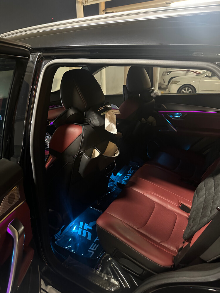jetour x70 plus luxury - 9