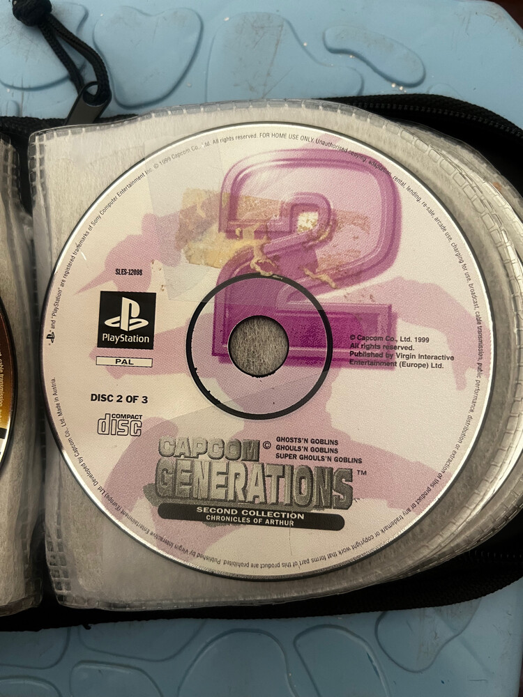 play station1 (PAL) with the box - 4
