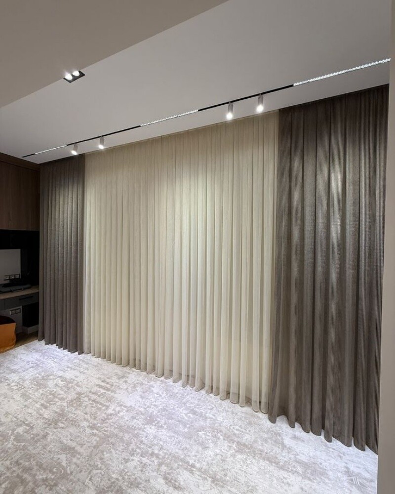 Curtains and Home Decor - 9