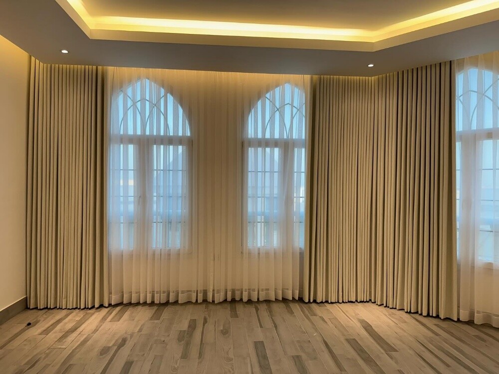 Curtains and Home Decor - 7