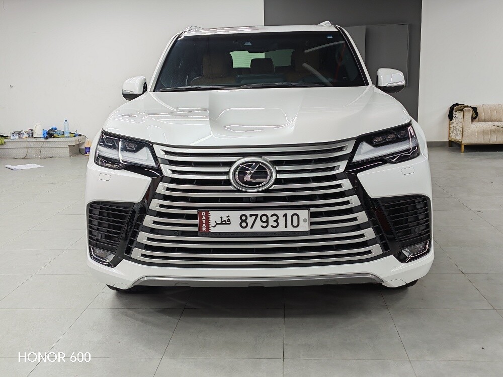 Lexus LX 600 - 1