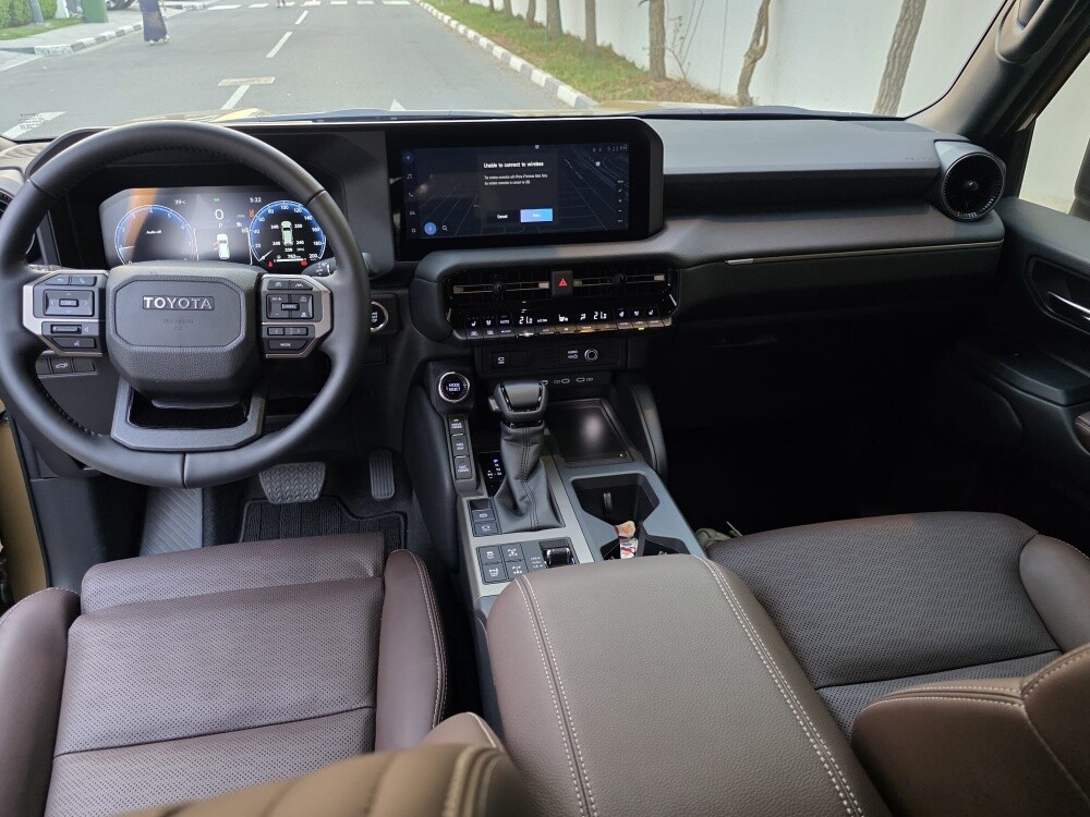 Toyota Prado Adventure 2.4L Turbo - 7