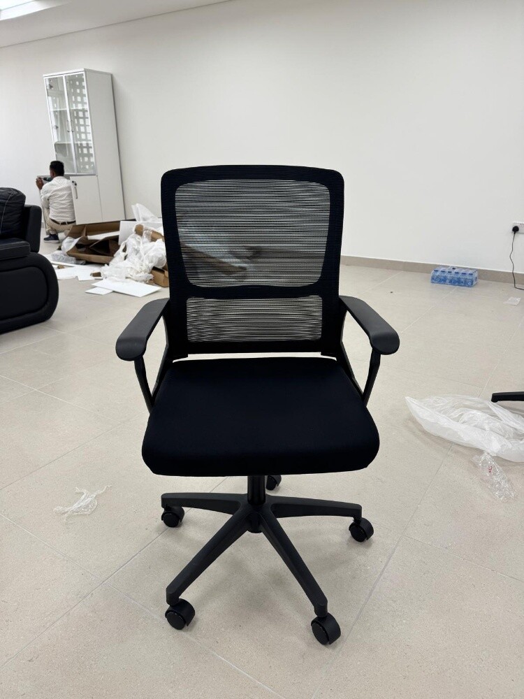 Office chairs ( brand new - 9