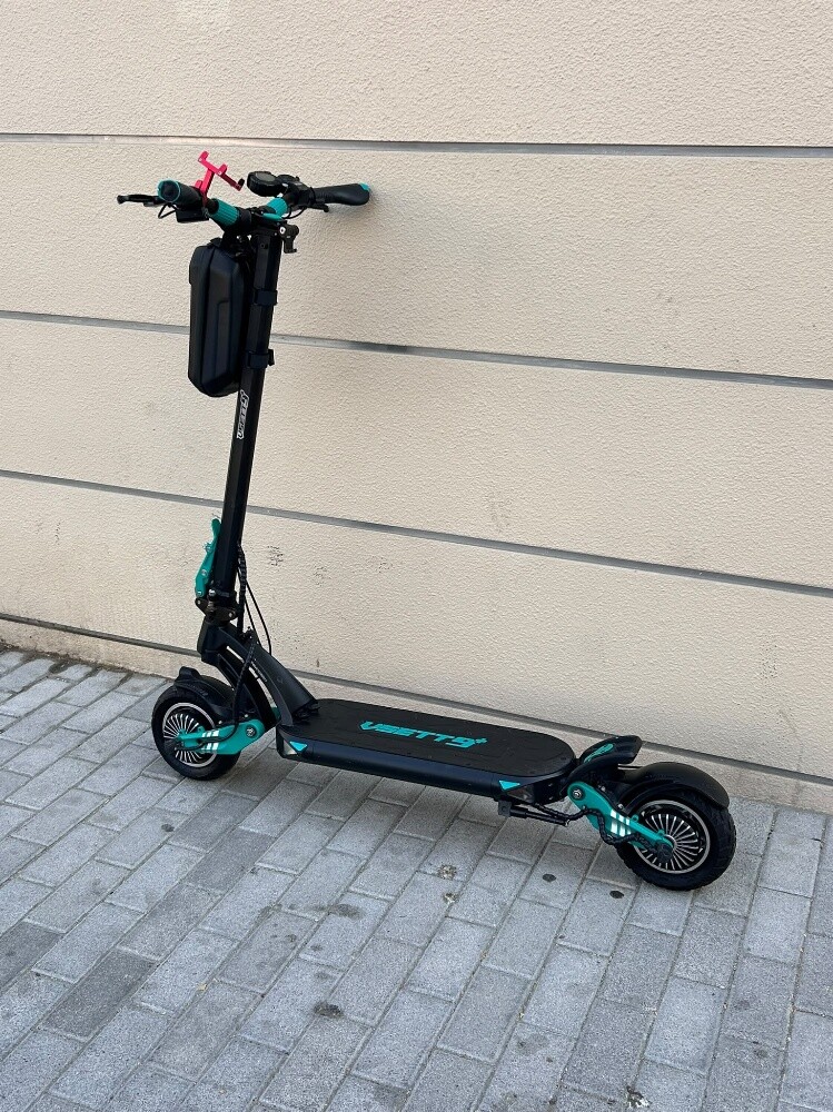 dual motor electric scooter - 2