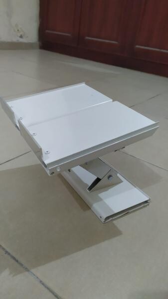 MOBILE & LAPTOP STAND - 10