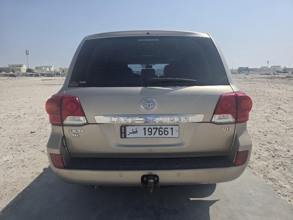 Toyota gxr v8 2014 - 6