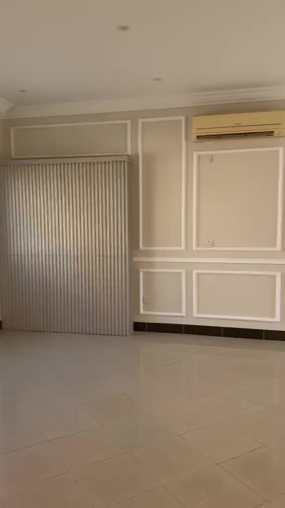 villa for rent Ain Khalid - 1