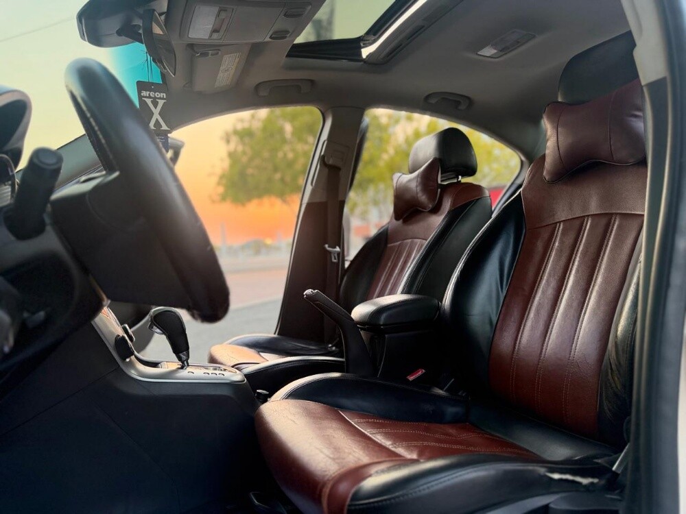 Chevrolet cruze full option 2011 - 17