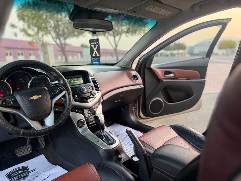 Chevrolet cruze full option 2011 - 14