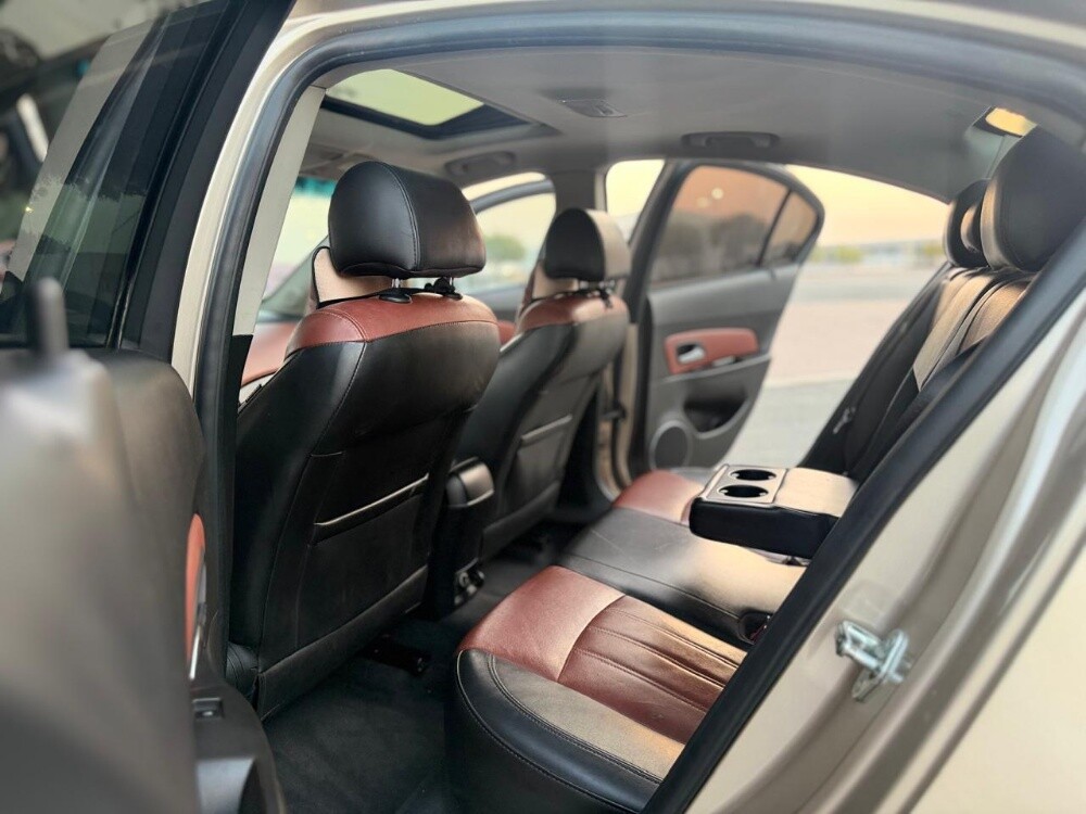 Chevrolet cruze full option 2011 - 4