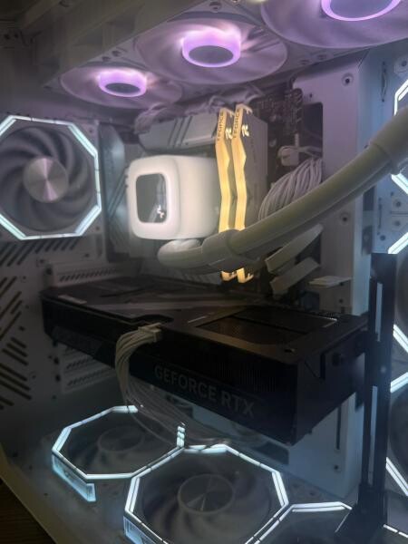 RTX 5080 GAMING PC - 4