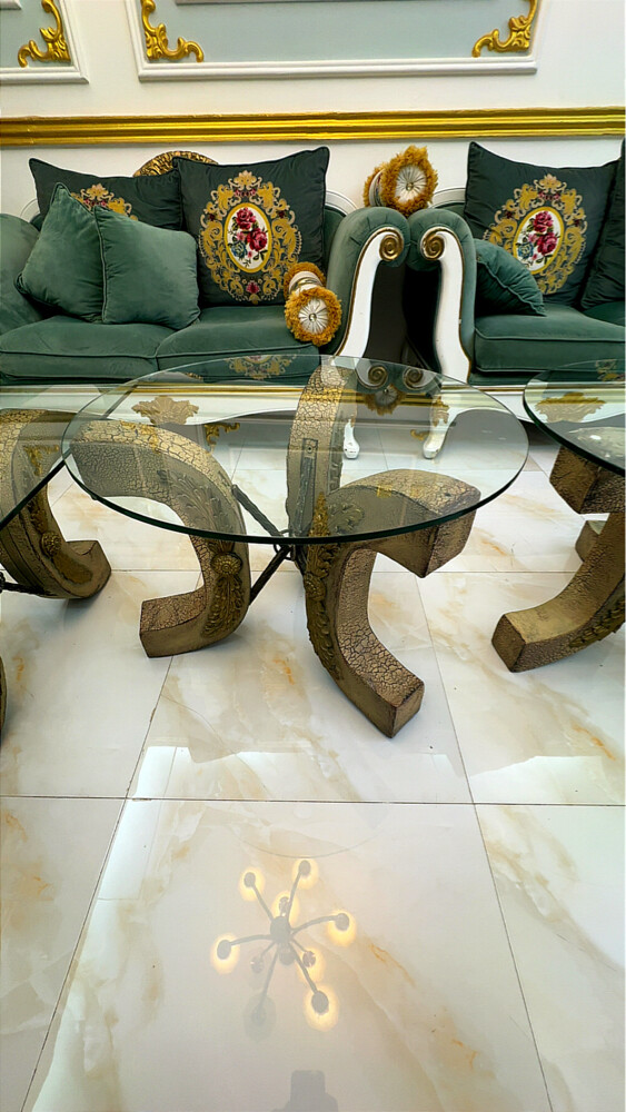 For sale coffee table - 1