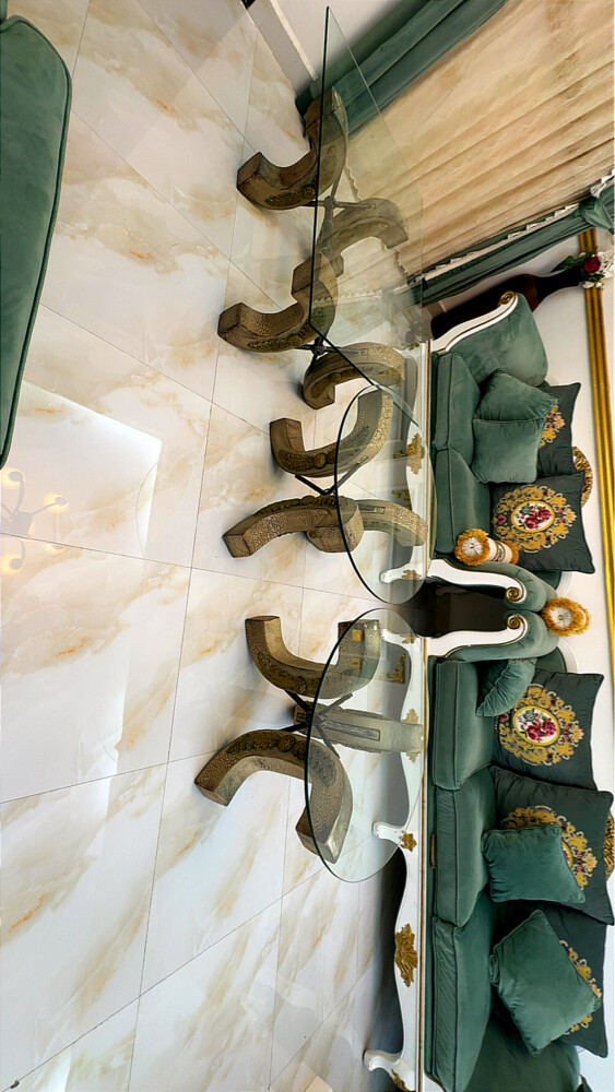 For sale coffee table - 4
