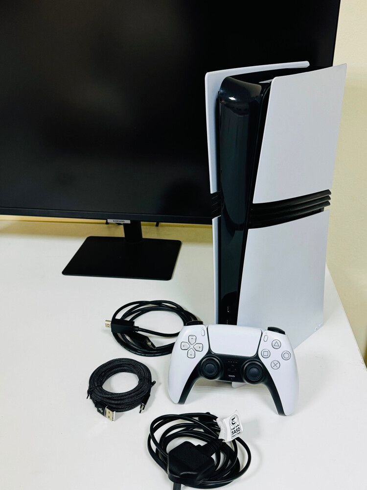   PlayStation 5 - 2