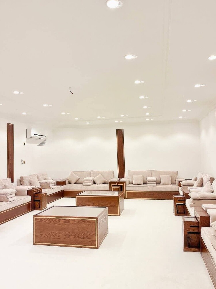 living rooms and seating areasWall - 7