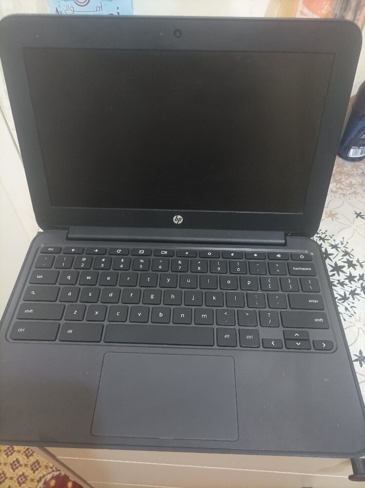 HP Chromebook( 4 GB RAM /16 GB ROM) - 1