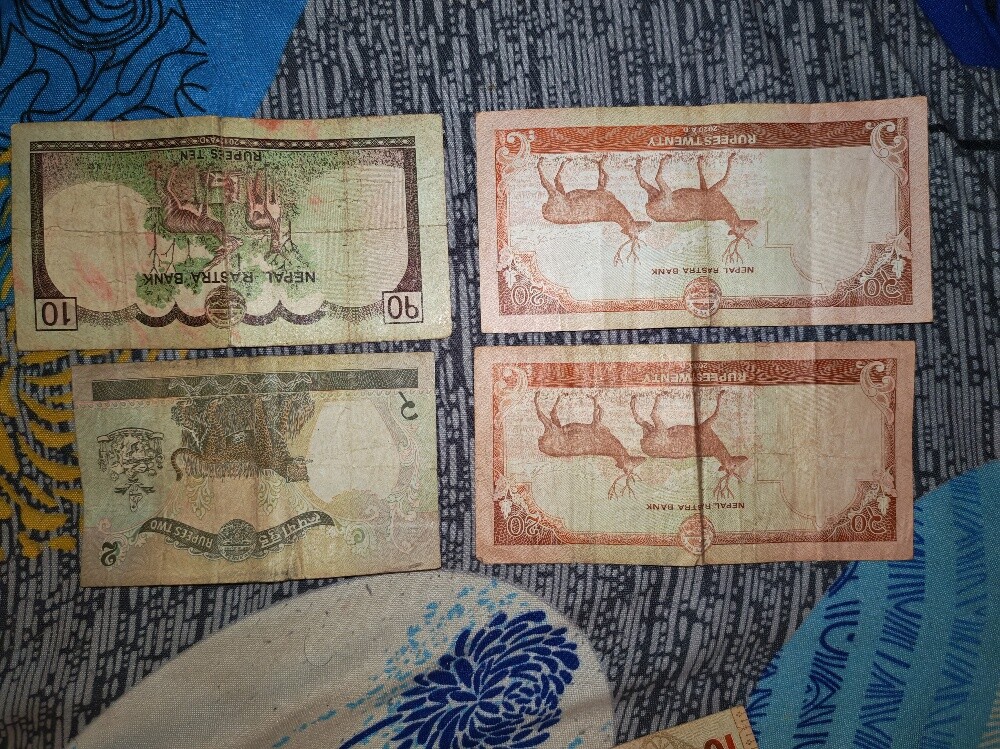 RareVintageWorld Currency Banknotes - 24