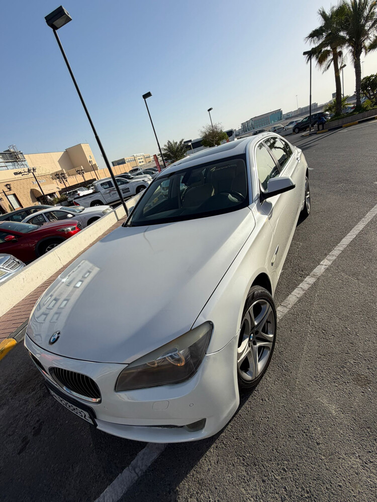 bmw 730li 2012  - 4