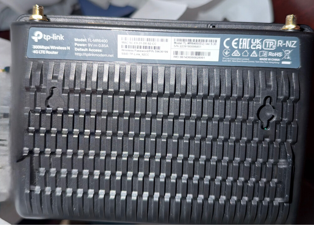 TP-Link TL-MR6400 4G LTE Router - 4