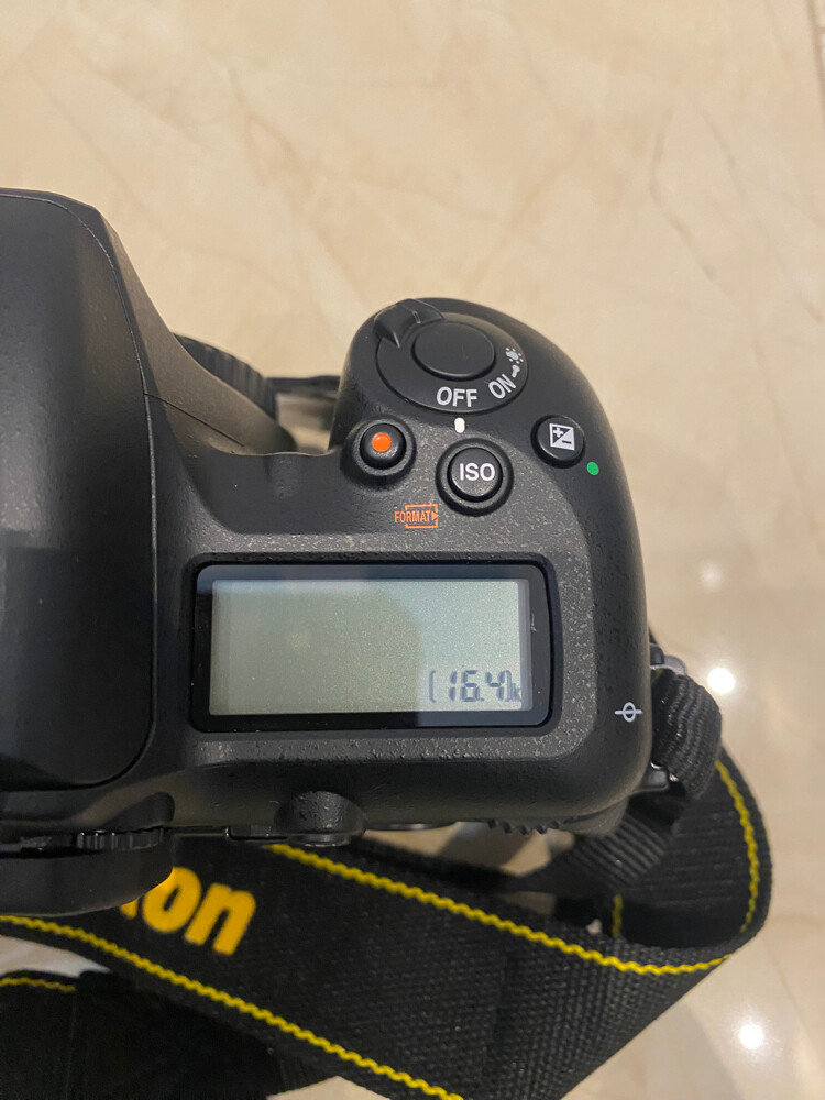 ‏nikon - 2
