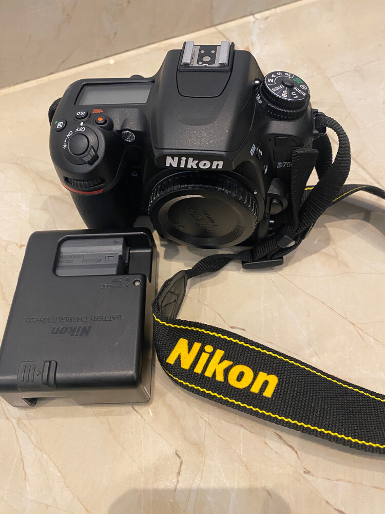 ‏nikon - 3