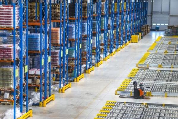 VACANCY WAREHOUSE HELPER / - 1