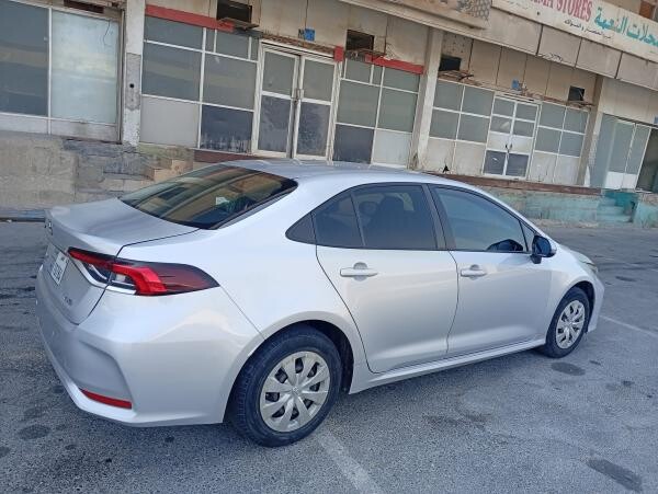 The car is very good condition. - 4