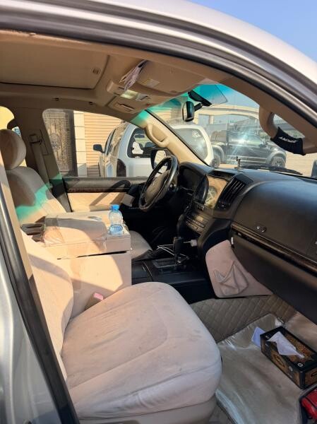 LAND CRUISER GX V6 2009 QR 44K - 5