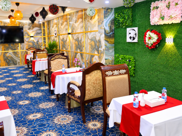 Restaurant And Shisha Lounge Space - 10