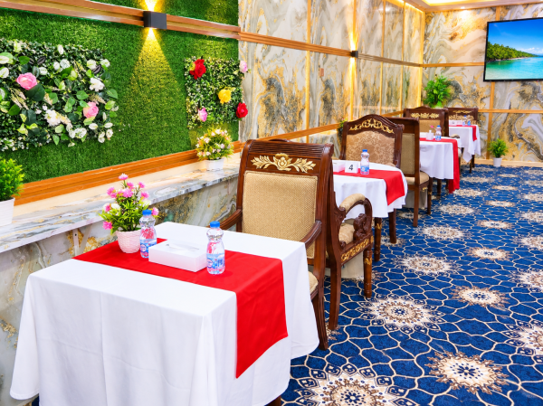 Restaurant And Shisha Lounge Space - 2