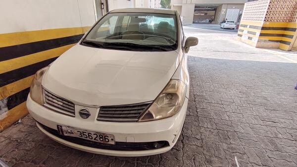 Nissan Tiida - 4